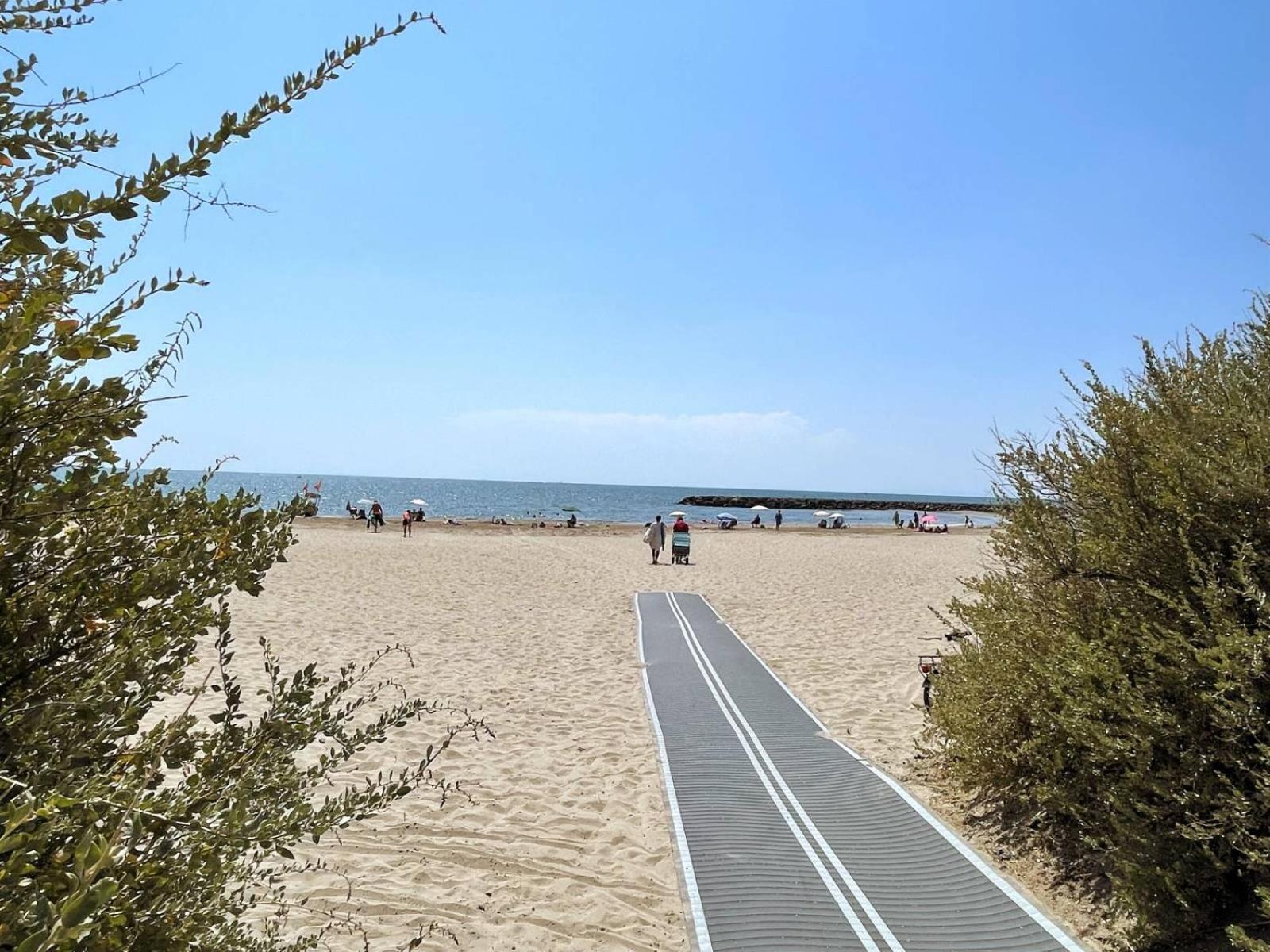 T2 ,4 Couchages ,Climatise ,Terrace ,En Face D'Aqualand ,Plage Rochelongue Agde Exteriér fotografie